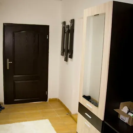 къща карби Guest house Kurdzhali